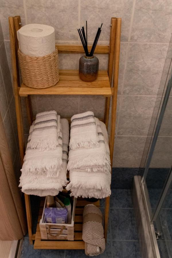Langi Apartments Mesolóngion エクステリア 写真